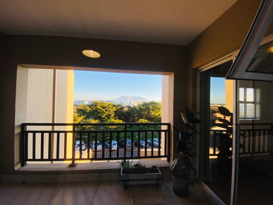 To Let 2 Bedroom Property for Rent in Royal Ascot Western Cape